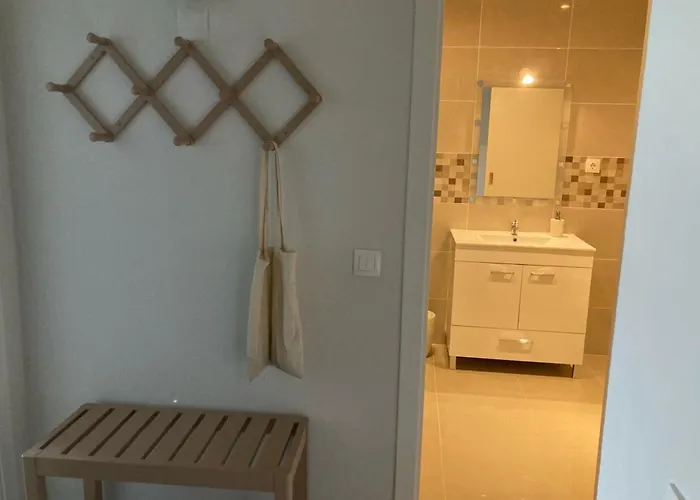 Апартаменты Red Terrace Flat *