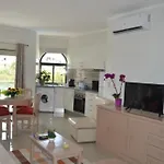 Red Terrace Flat Apartment