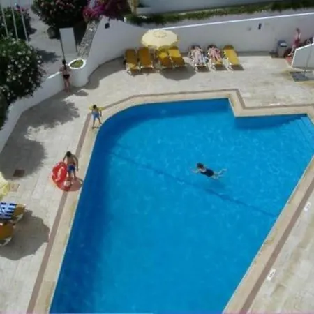 Red Terrace Flat Appartement